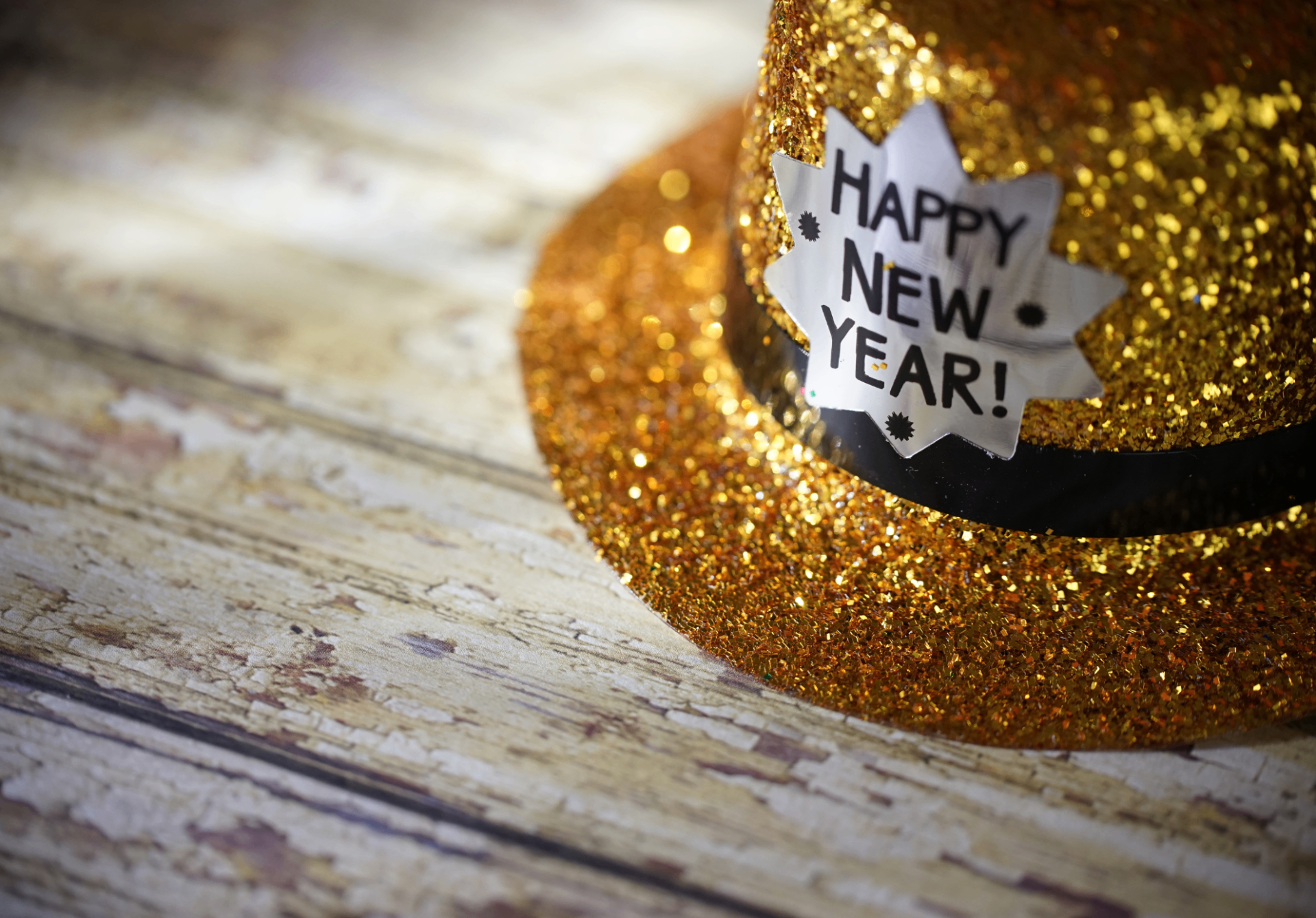 Happy New Year gold glitter hat - New Year sleep reset plan for babies and toddlers